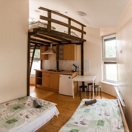 Camping & Camper Place Pasvalys Habitación foto